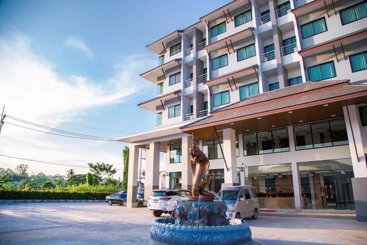 Pura Nakhon Hotel Nakhon Si Thammarat Exterior foto