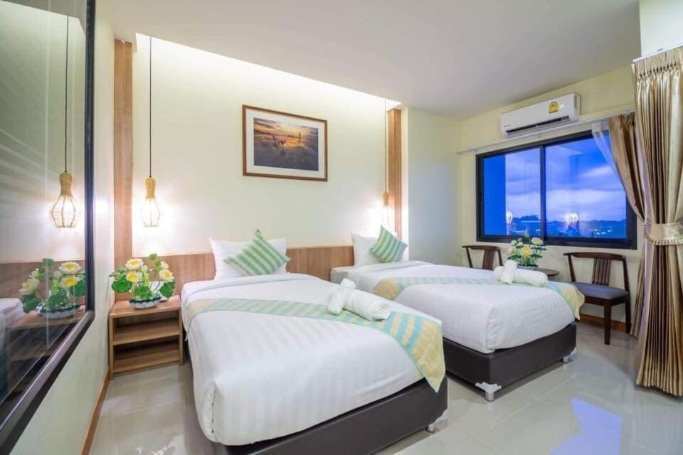 Pura Nakhon Hotel Nakhon Si Thammarat Exterior foto